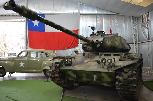 Tanque M41 Walker Bulldog 1969 (camuflado, numero 16)