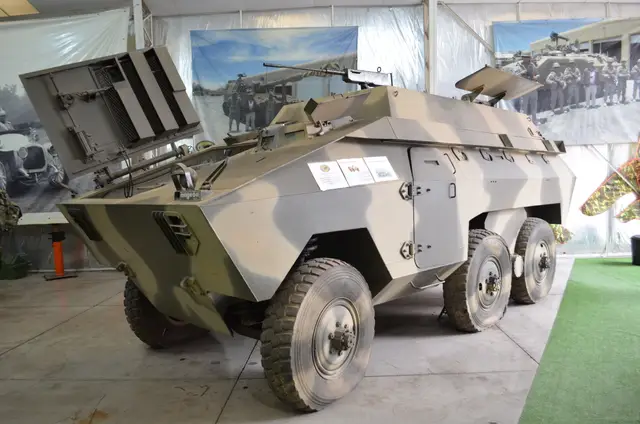 Blindado Engesa EE-11 Urutu 1979 (Brasil, camuflado)