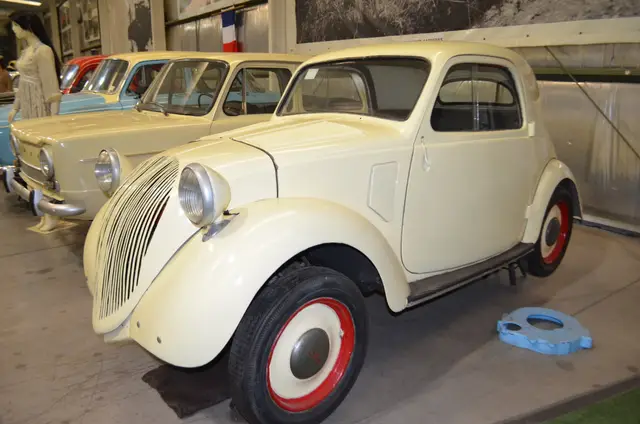 Simca-Fiat Topolino 1947 (Fiat 500 Topolino)