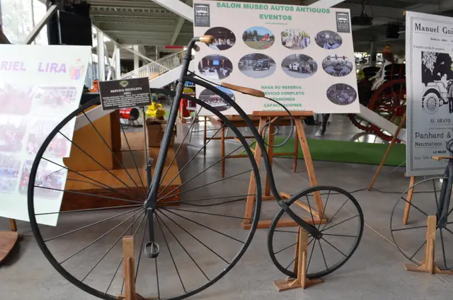 Réplica de bicicleta penny-farthing (rueda alta / velocípedo)