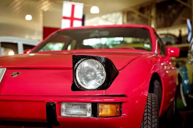 Porsche 924 1977