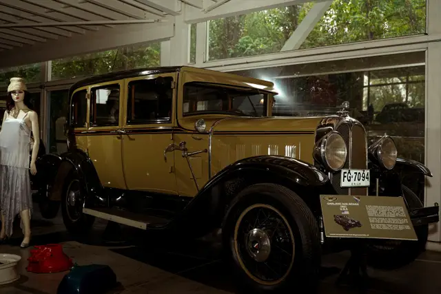 Oakland AA6 Sedan 1931